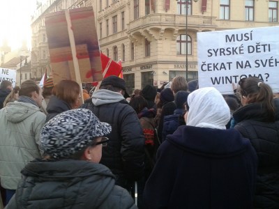 I'm on the left hand side of the picture wearing the black and white hat.