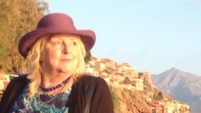 carol molivos with view 1